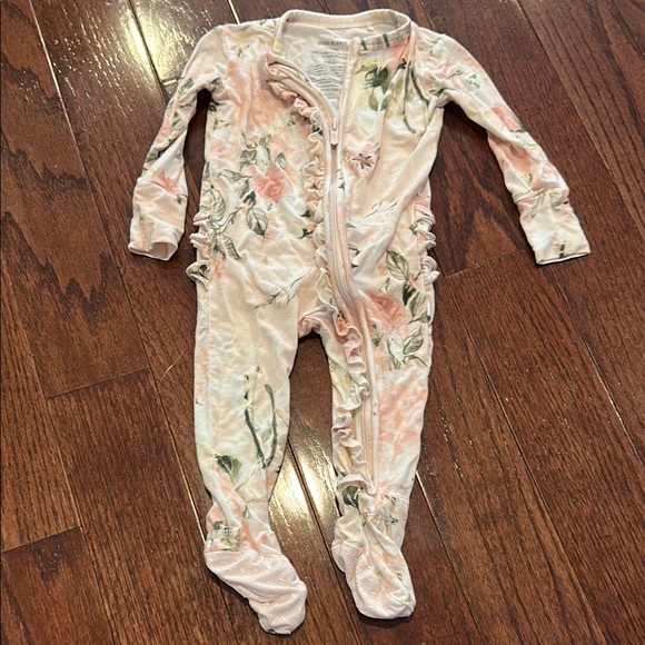 Posh Peanut 3-6 month romper set - Picture 8 of 9